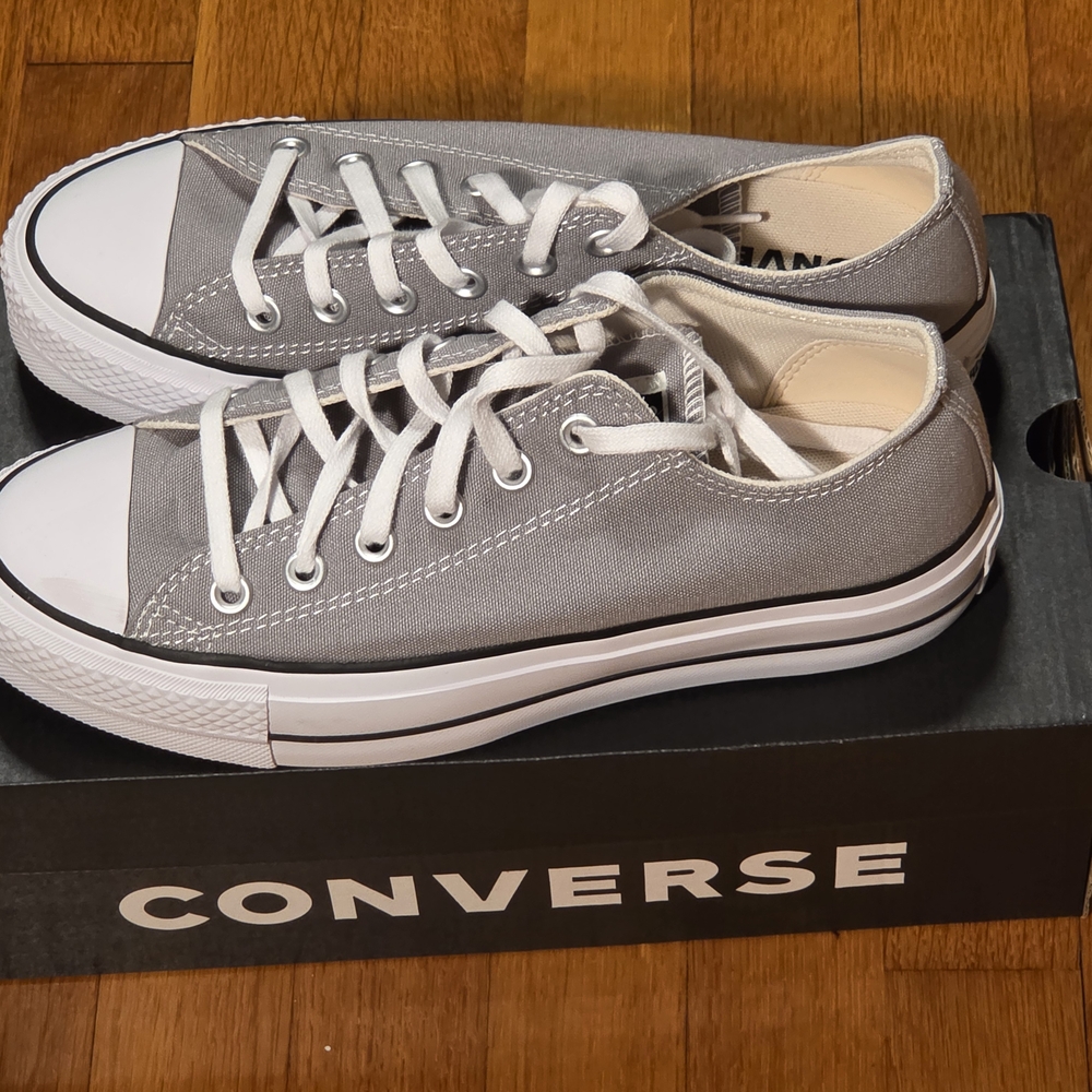 NEW Gray Converse All Star Lift Platform Low-Top Sneakers Sz 8 - Picture 2 of 6